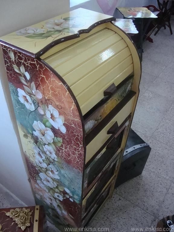 Ahşap Ekmeklik