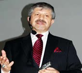 Ahmet Maranki Kimdir?
