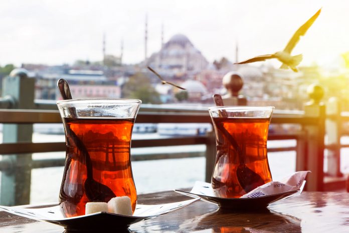 cay-nasil-demlenir