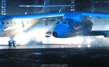 SpaceShipTwo Hazır