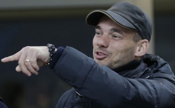 Galatasarayın Yeni Transferi Sneijder Geyikleri