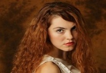 Kapış Kapış Hostesi Ezgi Yasemin Kimdir