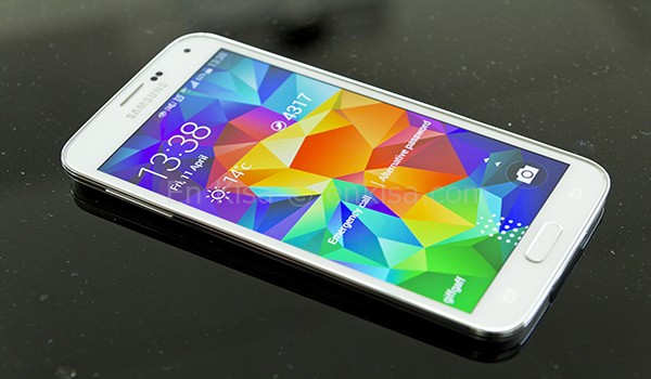 Samsung_Galaxy_S5_