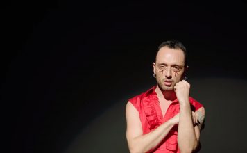 Mabel Matiz Öyle Kolaysa Şarkı Sözleri