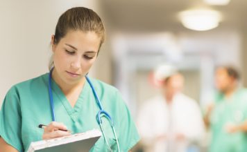 Hemşire Olmak İçin Hangi Okulu Okumalıyım