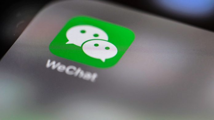 General Images of Tencent Holdings Ltd. Messaging Applications WeChat and QQ